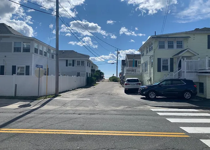 Island View Motel